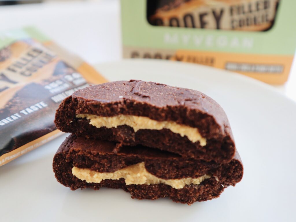 “Gooey Filled Cookie Choco Caramel” Veganiškas Sausainis su Įdaru ‘MyProtein’ (75g) - Moksliškai pagrįstas veiksmingumas “Gooey Filled Cookie Choco Caramel” Veganiškas Sausainis su Įdaru ‘MyProtein’ (75g) - produkto nuotrauka 1, Baltymai ir FUNKCINIS MAISTAS.
