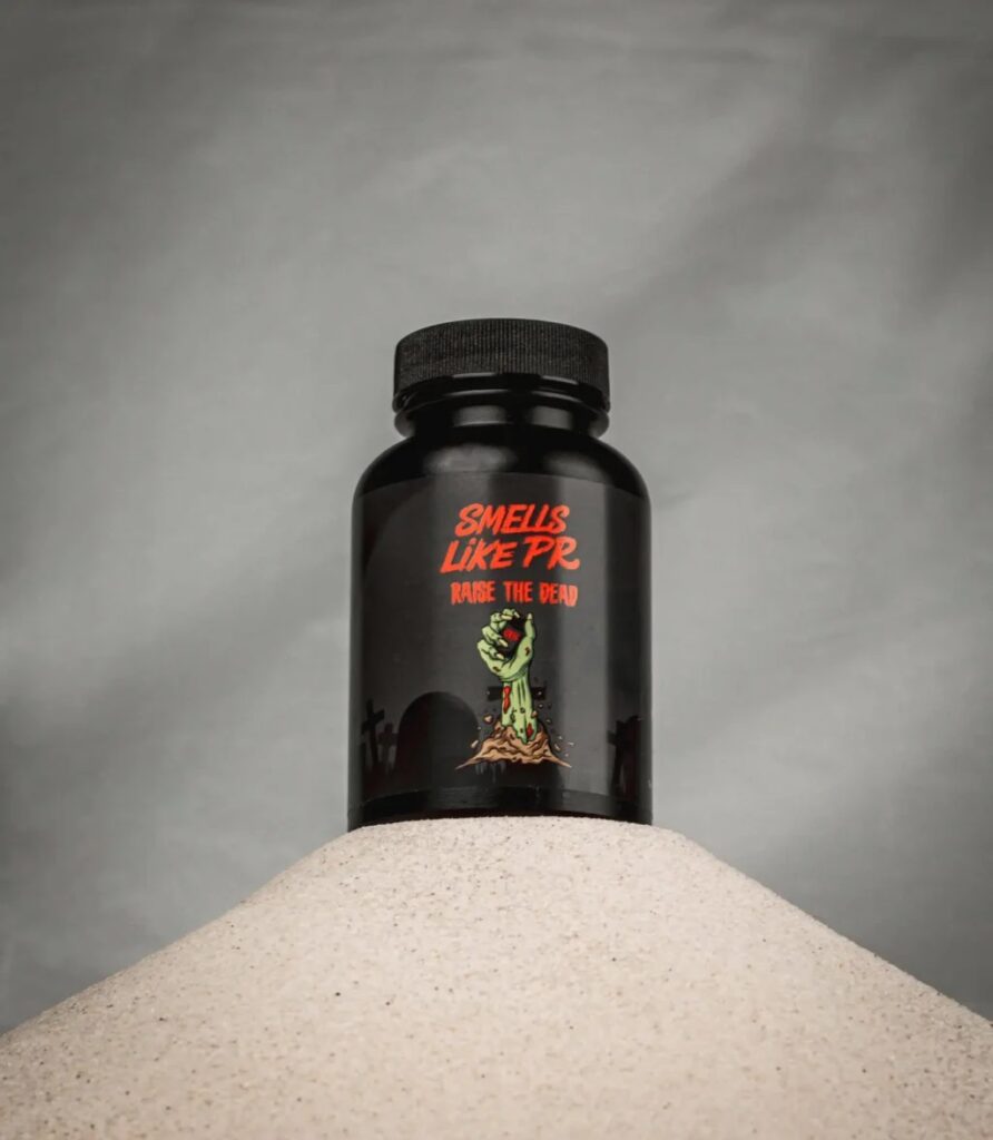 "Raise The Dead" Amoniako Druskos, Smelling Salt 'Smells Like PR' (30g) - produkto nuotrauka 1, AKSESUARAI ir Pre-workout papildai.