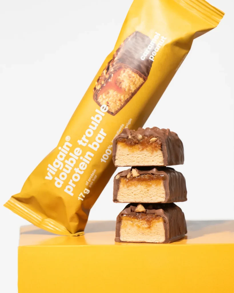 Double Trouble Protein Bar Salted Caramel Peanut – Traškus sūdytos karamelės ir žemės riešutų skonio baltyminis batonėlis | Vilgain | 55 g - Moksliškai pagrįstas veiksmingumas Double Trouble Protein Bar Salted Caramel Peanut – Traškus sūdytos karamelės ir žemės riešutų skonio baltyminis batonėlis | Vilgain | 55 g | Klinikinio lygio ilgaamžiškumo protokolas, FUNKCINIS MAISTAS ir Proteino Batonėliai ir Užkandžiai papildas.