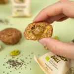 Energy Ball Pistachio Cream – ekologiškas energinis rutuliukas su pistacijų kremu | Vilgain (30 g)