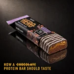 Hero Protein Bar Chocolate Hazelnut 50g – Traškus baltyminis batonėlis su šokoladu ir lazdyno riešutais | BULK | 50 g